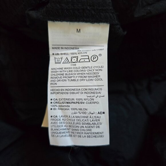 NWT Old Navy Black High-Waisted Parachute Cargo Jogger Ankle Pants Size Medium - Picture 13 of 15
